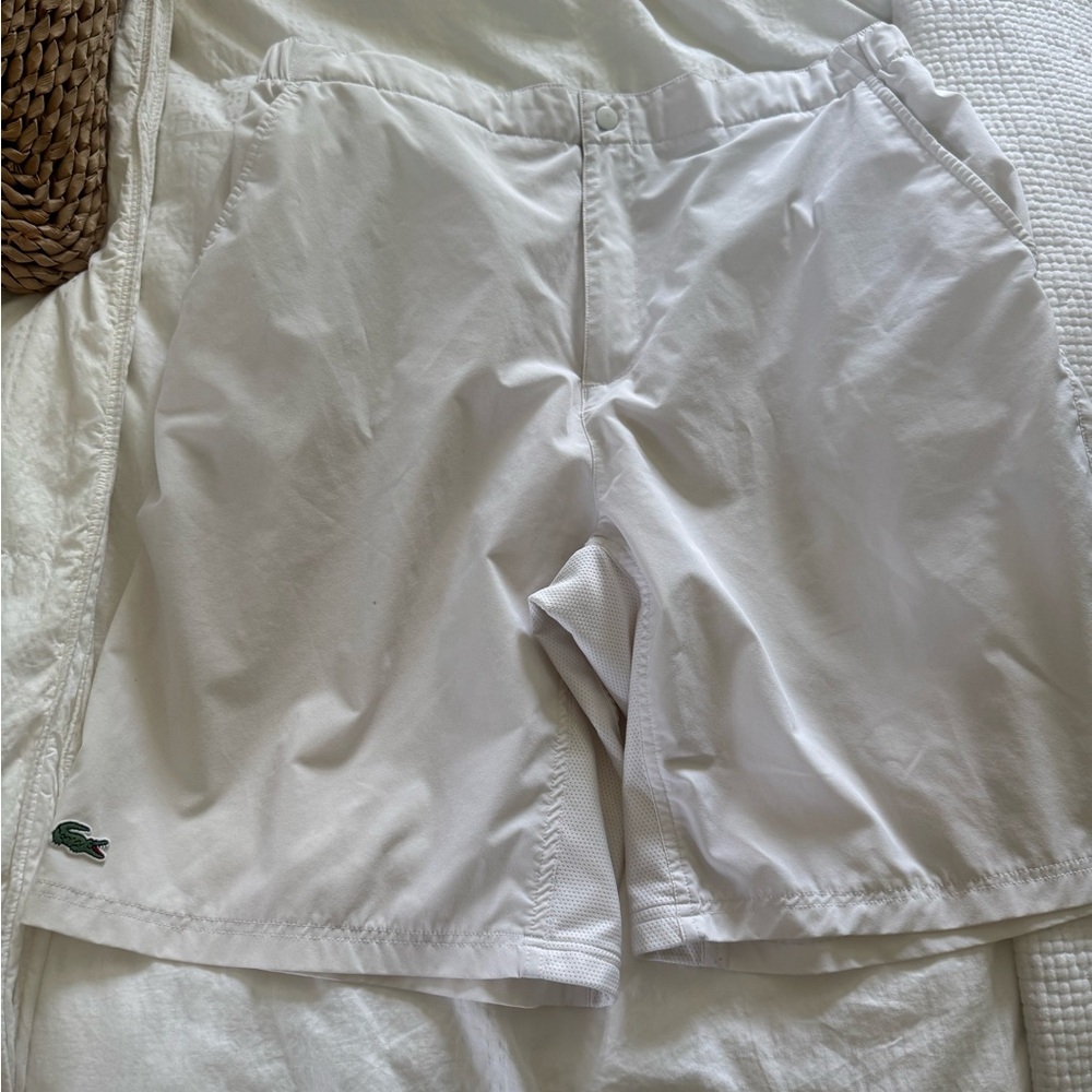 Lacoste White Athletic Shorts Lightweight Performance Design